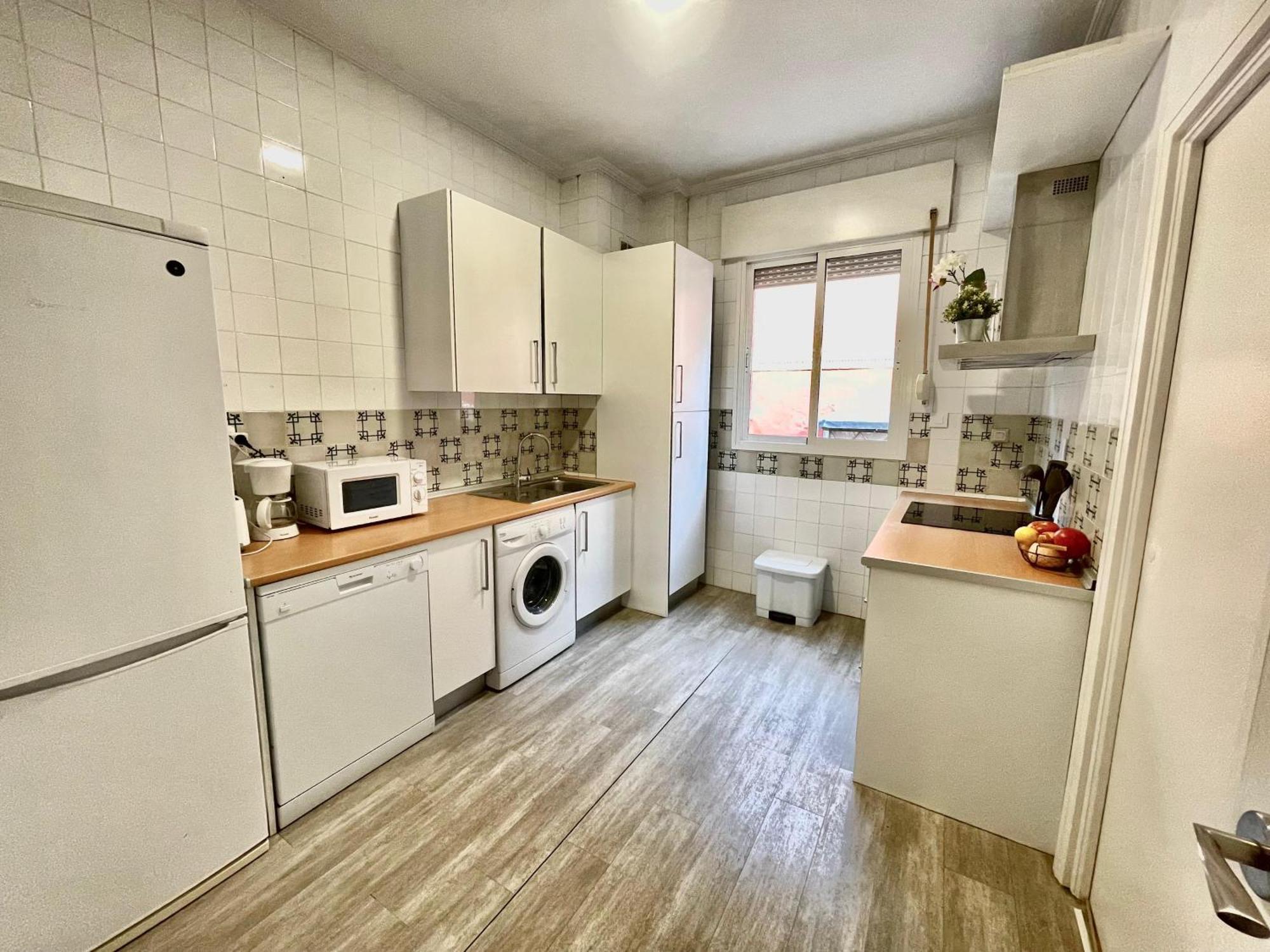 Appartement Enorme Y Luminoso 13 Personas Con Balcones En El Corazon De *