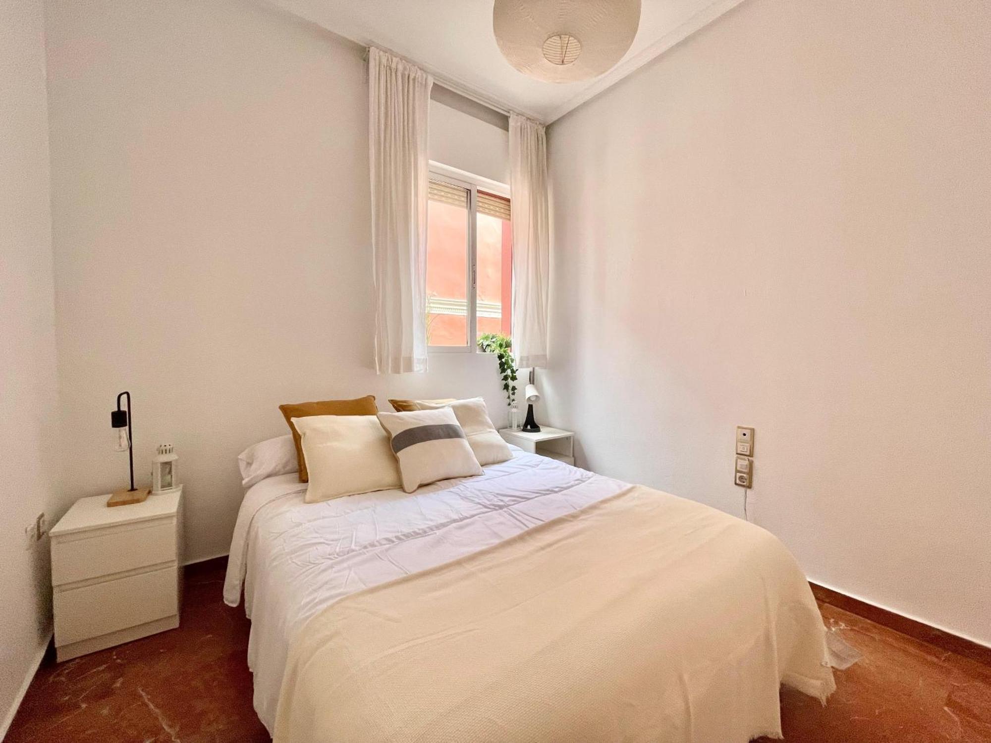 Enorme Y Luminoso 13 Personas Con Balcones En El Corazon De Appartement *